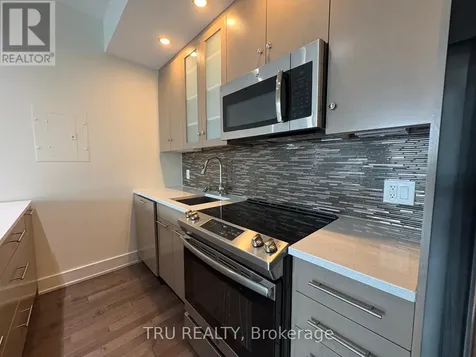108 Richmond Road Ottawa ON K1Z 0B3