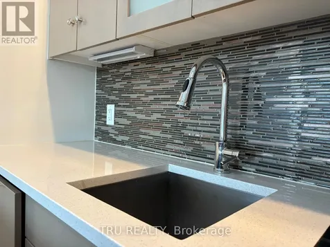 108 Richmond Road Ottawa ON K1Z 0B3