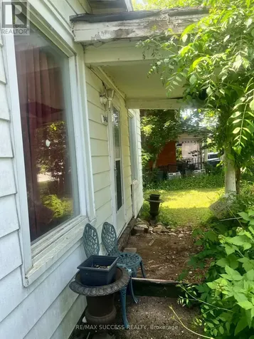 243 Harvey Street West Orillia ON L3V 3M5