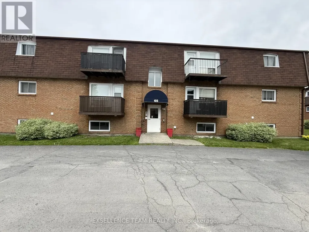 65 Race Street Cornwall ON K6H 1G7