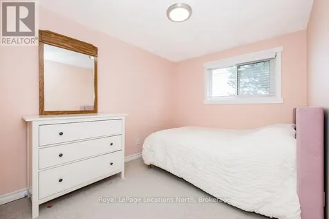 493 Ontario Street Collingwood ON L9Y 4B9