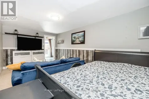 493 Ontario Street Collingwood ON L9Y 4B9