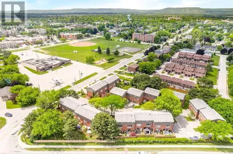 493 Ontario Street Collingwood ON L9Y 4B9