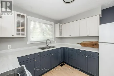 493 Ontario Street Collingwood ON L9Y 4B9