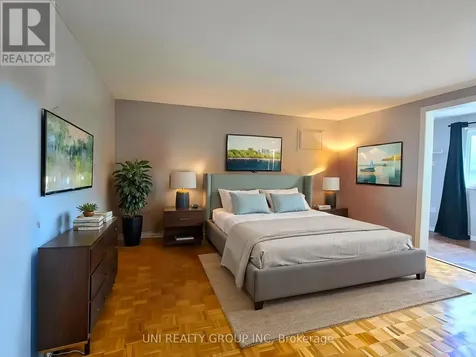 45 Grady Crescent Ottawa ON K2H 5S2