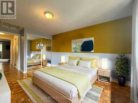 45 Grady Crescent Ottawa ON K2H 5S2