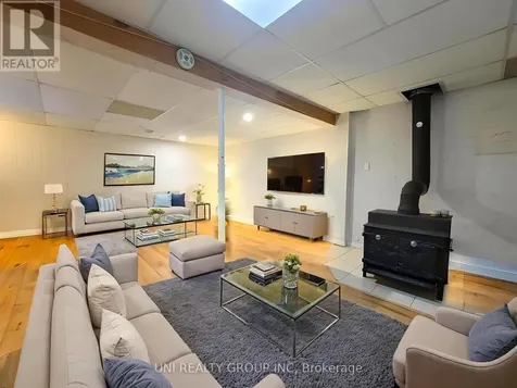 45 Grady Crescent Ottawa ON K2H 5S2