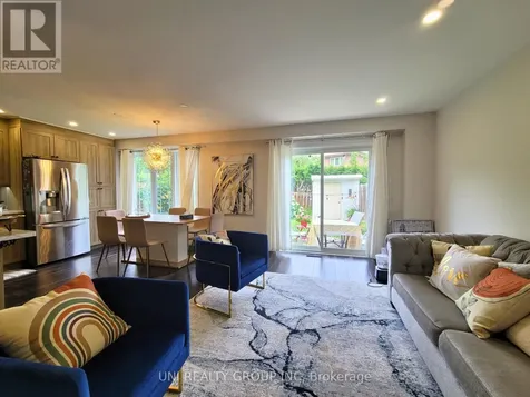 45 Grady Crescent Ottawa ON K2H 5S2