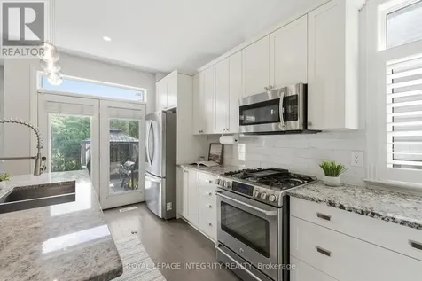 541 Bryce Place Ottawa ON K2S 0N2