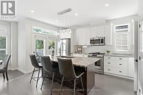 541 Bryce Place Ottawa ON K2S 0N2