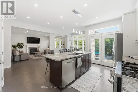 541 Bryce Place Ottawa ON K2S 0N2