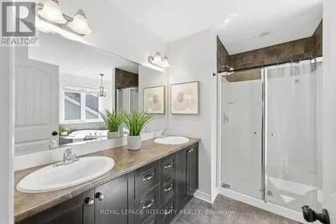 541 Bryce Place Ottawa ON K2S 0N2