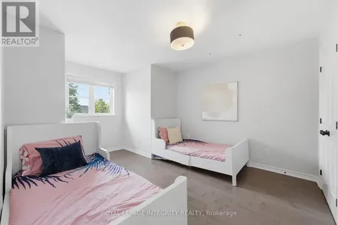 541 Bryce Place Ottawa ON K2S 0N2