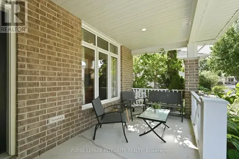 541 Bryce Place Ottawa ON K2S 0N2