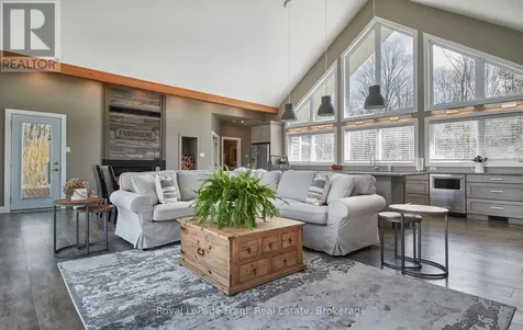 2269 Mccracken's Landing Road Douro-dummer ON K0L 2H0