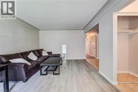 139 Elgin Crescent Waterloo ON N2J 2S5