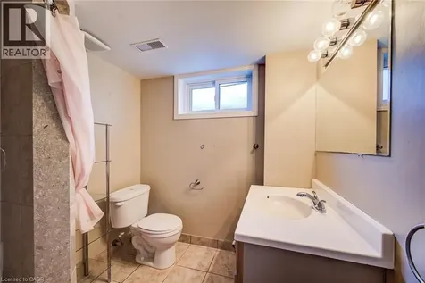 139 Elgin Crescent Waterloo ON N2J 2S5