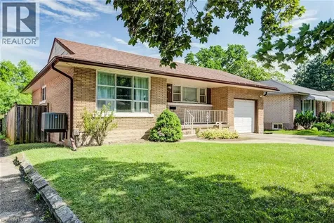 139 Elgin Crescent Waterloo ON N2J 2S5
