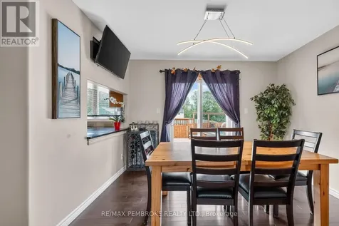 9 Heron Drive Laurentian Valley ON K8A 8N8