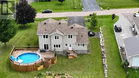 9 Heron Drive Laurentian Valley ON K8A 8N8