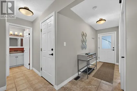 20 Windemere Place St. Thomas ON N5R 6H6
