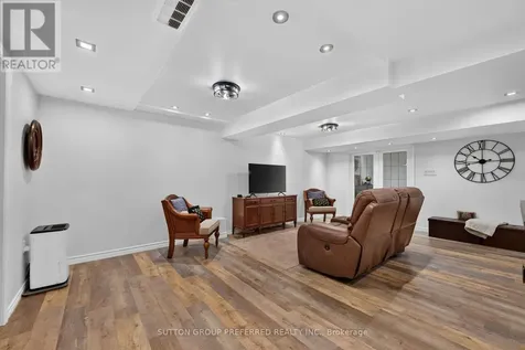 20 Windemere Place St. Thomas ON N5R 6H6