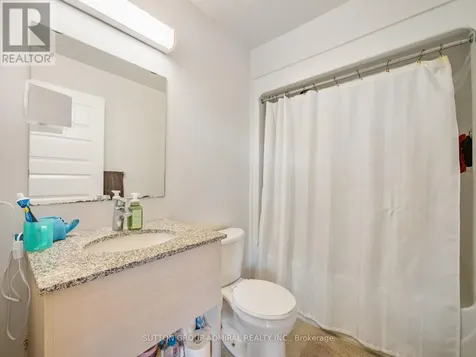 8 Hickory Street West Waterloo ON N2L 3H6