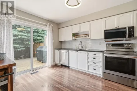 2089 Broadleaf Crescent Burlington (uptown) ON L7L 6S3