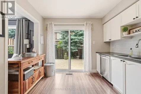 2089 Broadleaf Crescent Burlington (uptown) ON L7L 6S3