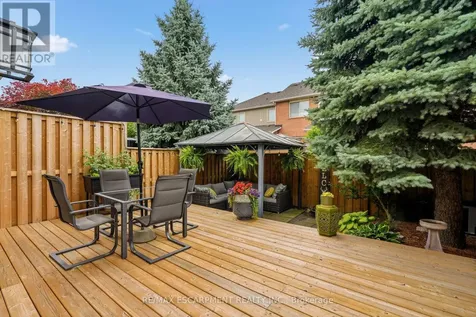 2089 Broadleaf Crescent Burlington (uptown) ON L7L 6S3