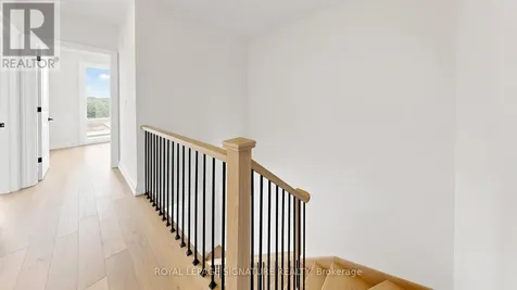 433 York Downs Boulevard Markham (cachet) ON L6C 3R3