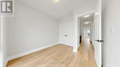 433 York Downs Boulevard Markham (cachet) ON L6C 3R3