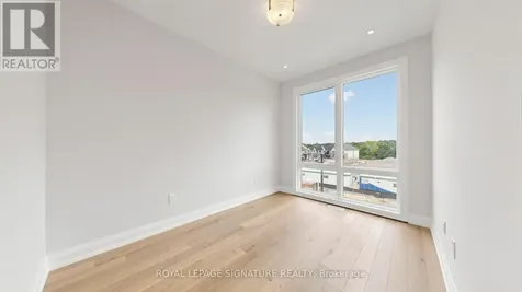 433 York Downs Boulevard Markham (cachet) ON L6C 3R3