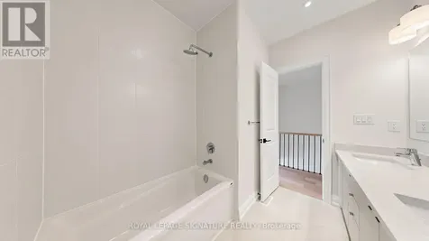 433 York Downs Boulevard Markham (cachet) ON L6C 3R3