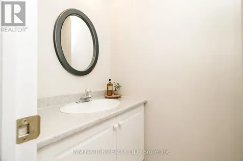12 Wendell Avenue Ottawa ON K2S 1G9
