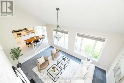 12 Wendell Avenue Ottawa ON K2S 1G9