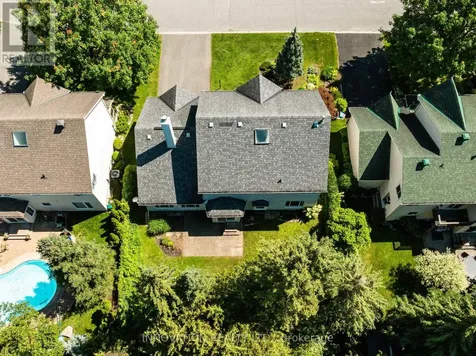 12 Wendell Avenue Ottawa ON K2S 1G9