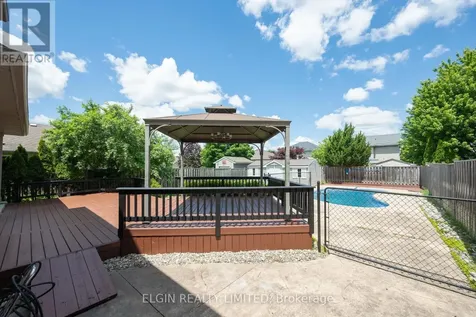 11 Kensington Court St. Thomas ON N5R 0A3
