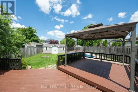 11 Kensington Court St. Thomas ON N5R 0A3