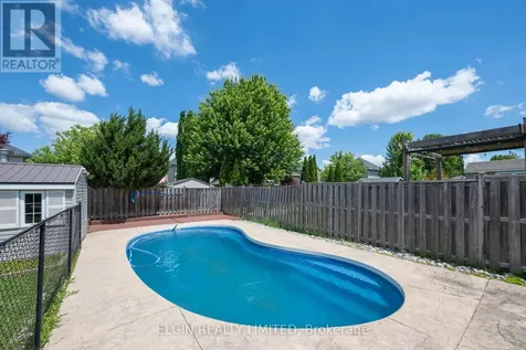 11 Kensington Court St. Thomas ON N5R 0A3