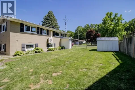 67 Walnut Drive Wallaceburg ON N8A 3L4
