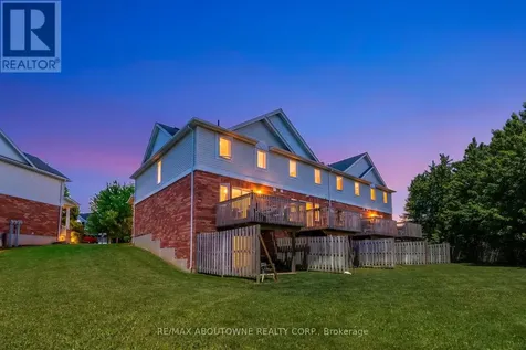 151 Clairfields Drive East Guelph (pineridge/westminster Woods) ON N1L 1P5