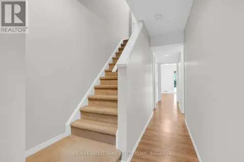 151 Clairfields Drive East Guelph (pineridge/westminster Woods) ON N1L 1P5