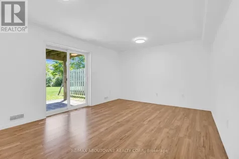 151 Clairfields Drive East Guelph (pineridge/westminster Woods) ON N1L 1P5