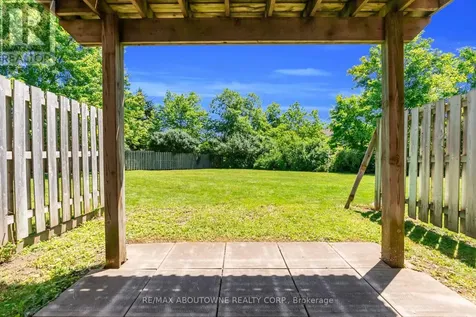 151 Clairfields Drive East Guelph (pineridge/westminster Woods) ON N1L 1P5