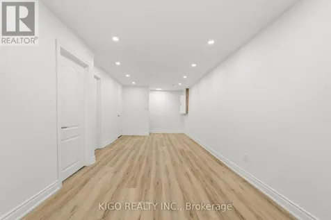 25 Bush Clover Crescent Kitchener ON N2E 3P9