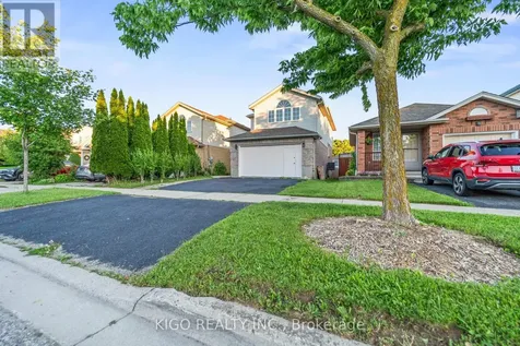 25 Bush Clover Crescent Kitchener ON N2E 3P9