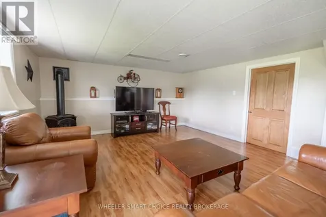 6086 Cashion Road South Glengarry ON K0C 2J0
