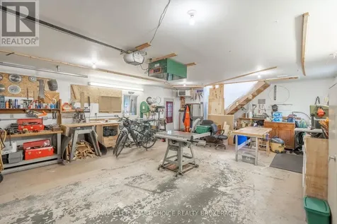 6086 Cashion Road South Glengarry ON K0C 2J0