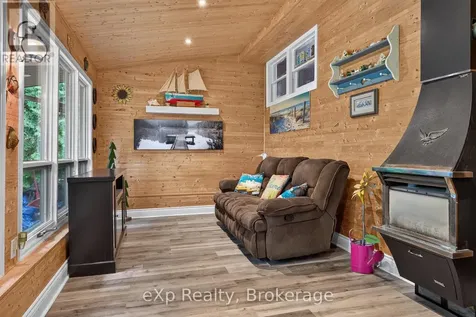 29 Concession Street East Tillsonburg ON N4G 1N9